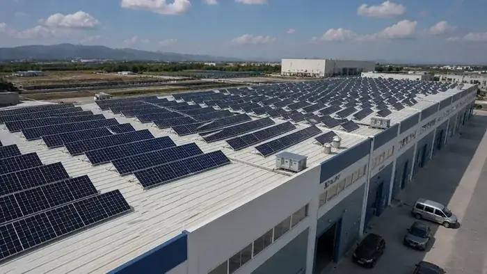 instalacion de placa solar en naves industriales